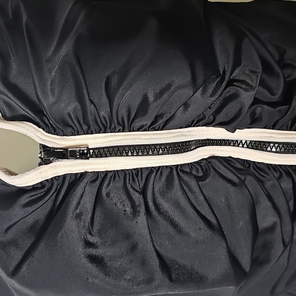 DELIMORA, Black One Piece‎ Swimsuit. size 12. Zipper Down The Front. - Picture 2 of 15